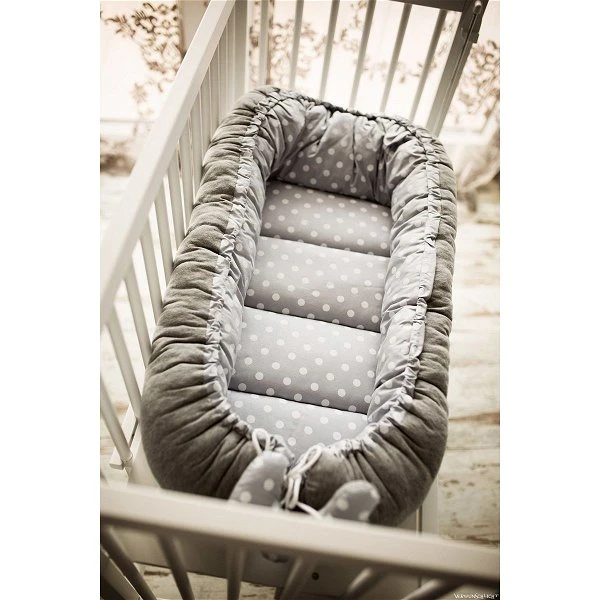 TiSsi Nestchen Near2me Grau Mit Punkten Kuschliger Cocoon 4 TiSsi Nestchen Near2me Grau Mit Punkten Kuschliger Cocoon – Bild 2