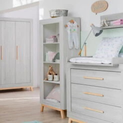 Schardt Miami Grey Sparset Inkl. Umbauseiten Wickelkommode & Kinderbett 22 Schardt Miami Grey Sparset Inkl. Umbauseiten Wickelkommode & Kinderbett -Kinder Geschäft 11 803 77 03 miami grey regal 2