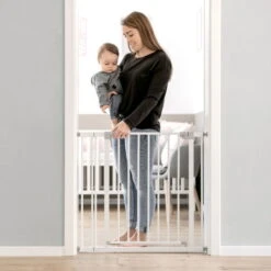 Hauck Stop N Safe 2 + 21cm Ext. Schutzgittererweiterung 36 Hauck Stop N Safe 2 + 21cm Ext. Schutzgittererweiterung -Kinder Geschäft 4007923597378.pt13.stop n safe 2 incl. 21cm extension white