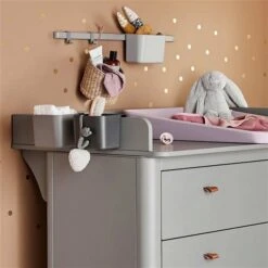 Leander Classic Kinderzimmer Sparset Grau Mit Babybett, Kommode Und Wickelaufsatz -Kinder Geschäft 640100 09 leander classic changingunit dresser grey highres b 1