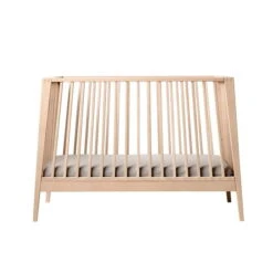Leander Linea Babybett Buche Das Mitwachsende Babybett 9 Leander Linea Babybett Buche Das Mitwachsende Babybett -Kinder Geschäft 700020 05 leander linea babycot beech 7