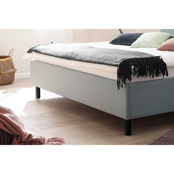 Meise Möbel Amelie Polsterbett Stoffbezug Eisblau Holzfuß Graphit 180 X 200 Cm 4 Meise Möbel Amelie Polsterbett Stoffbezug Eisblau Holzfuß Graphit 180 X 200 Cm – Bild 2
