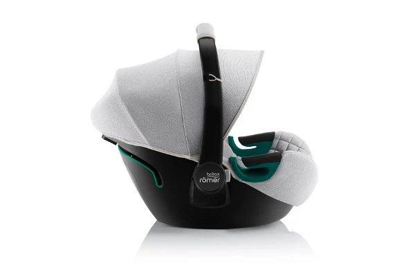 Britax Römer BABY-SAFE 3 I-SIZE Nordic Grey 0-13 Kg 6 Britax Römer BABY-SAFE 3 I-SIZE Nordic Grey 0-13 Kg – Bild 4