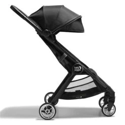 Baby Jogger City Tour 2 Buggy Pitch Black 10 Baby Jogger City Tour 2 Buggy Pitch Black -Kinder Geschäft bbj citytour2 pitch black side profile