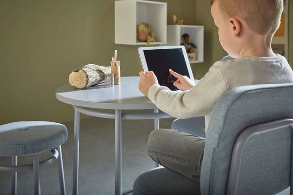 LIFETIME Chill Bank - Frosted Blue Metallgestell & Weiche Polster 4 LIFETIME Chill Bank - Frosted Blue Metallgestell & Weiche Polster – Bild 2