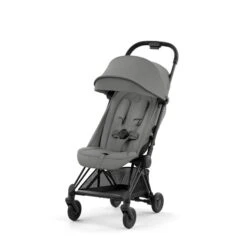 CYBEX Coya Chrome Matt Black Mirage Grey 12 CYBEX Coya Chrome Matt Black Mirage Grey -Kinder Geschäft cyb 23 int y045 coya migr mabl sunvisor