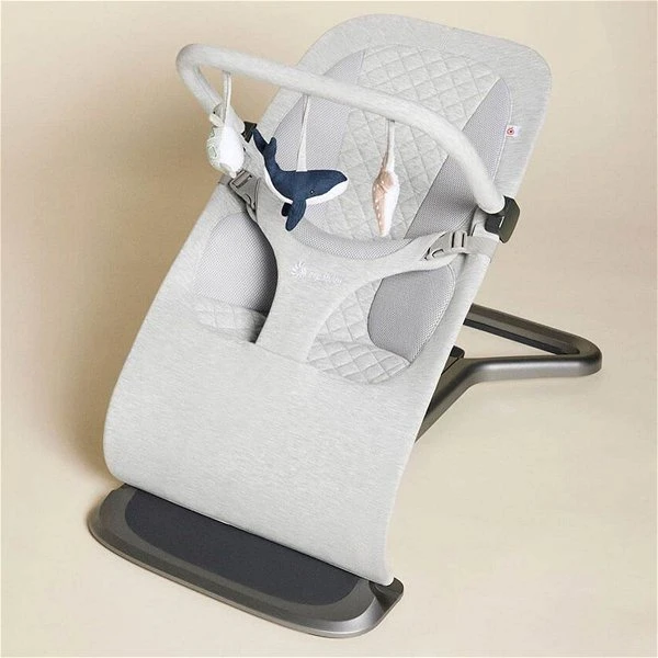 Ergobaby Evolve Spielbogen Zur Evolve 3-in-1 Babywippe 5 Ergobaby Evolve Spielbogen Zur Evolve 3-in-1 Babywippe – Bild 3