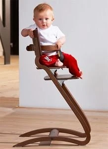 Leander Hochstuhl Classic Farbe Walnuss Mitwachsend 5 Leander Hochstuhl Classic Farbe Walnuss Mitwachsend – Bild 3