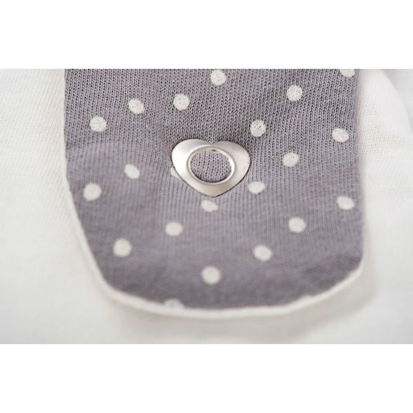Träumeland Schlafsack Liebmich Pünktchen Grau 5 Träumeland Schlafsack Liebmich Pünktchen Grau – Bild 3