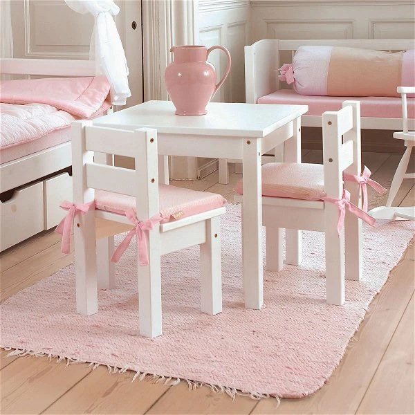 Hoppekids Sitzgruppe Mads Weiß 2 Stühle, 1 Tisch 3 Hoppekids Sitzgruppe Mads Weiß 2 Stühle, 1 Tisch