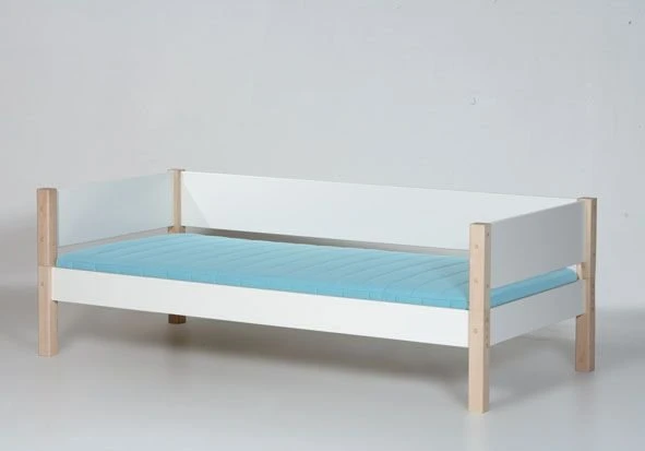 Manis-h Einzelbett TOR 90x200 Cm Pfosten Buche Incl. Sicherung & Lattenrost - 20 Farben Wählbar 3 Manis-h Einzelbett TOR 90x200 Cm Pfosten Buche Incl. Sicherung & Lattenrost - 20 Farben Wählbar