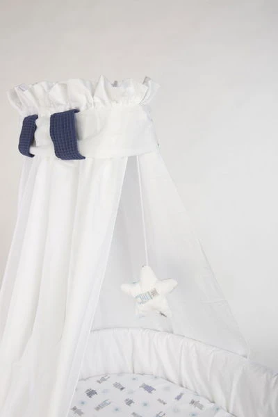 Mionido Stubenwagen Maxi Natur Pyjamabär Blau Mit Garnierung, Matratze Und Matratzenbezug 5 Mionido Stubenwagen Maxi Natur Pyjamabär Blau Mit Garnierung, Matratze Und Matratzenbezug – Bild 3